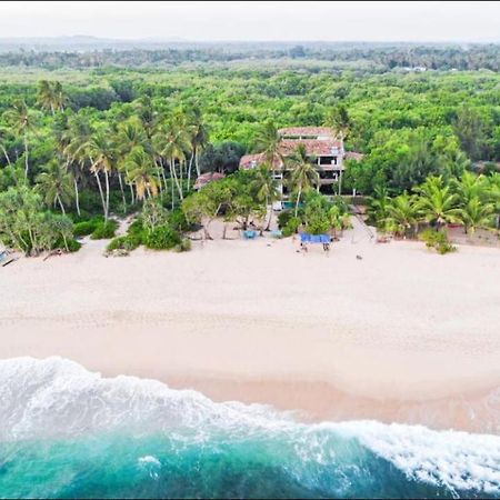 Serein Beach Hotel Tangalle Exterior foto