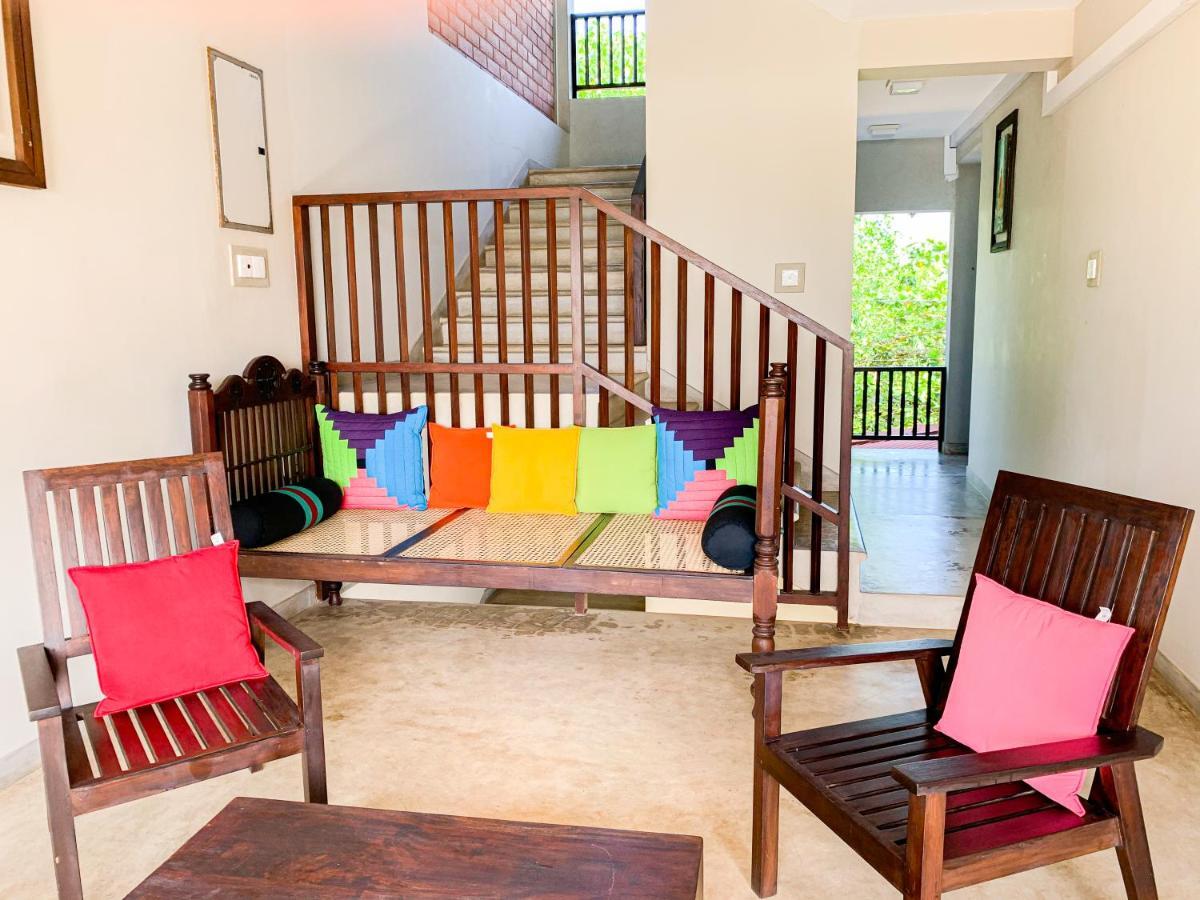 Serein Beach Hotel Tangalle Exterior foto