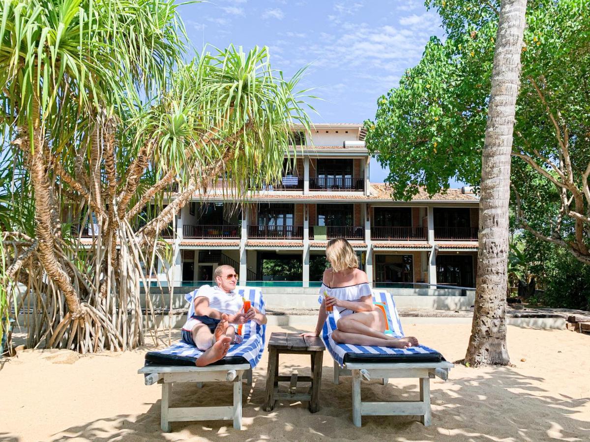 Serein Beach Hotel Tangalle Exterior foto